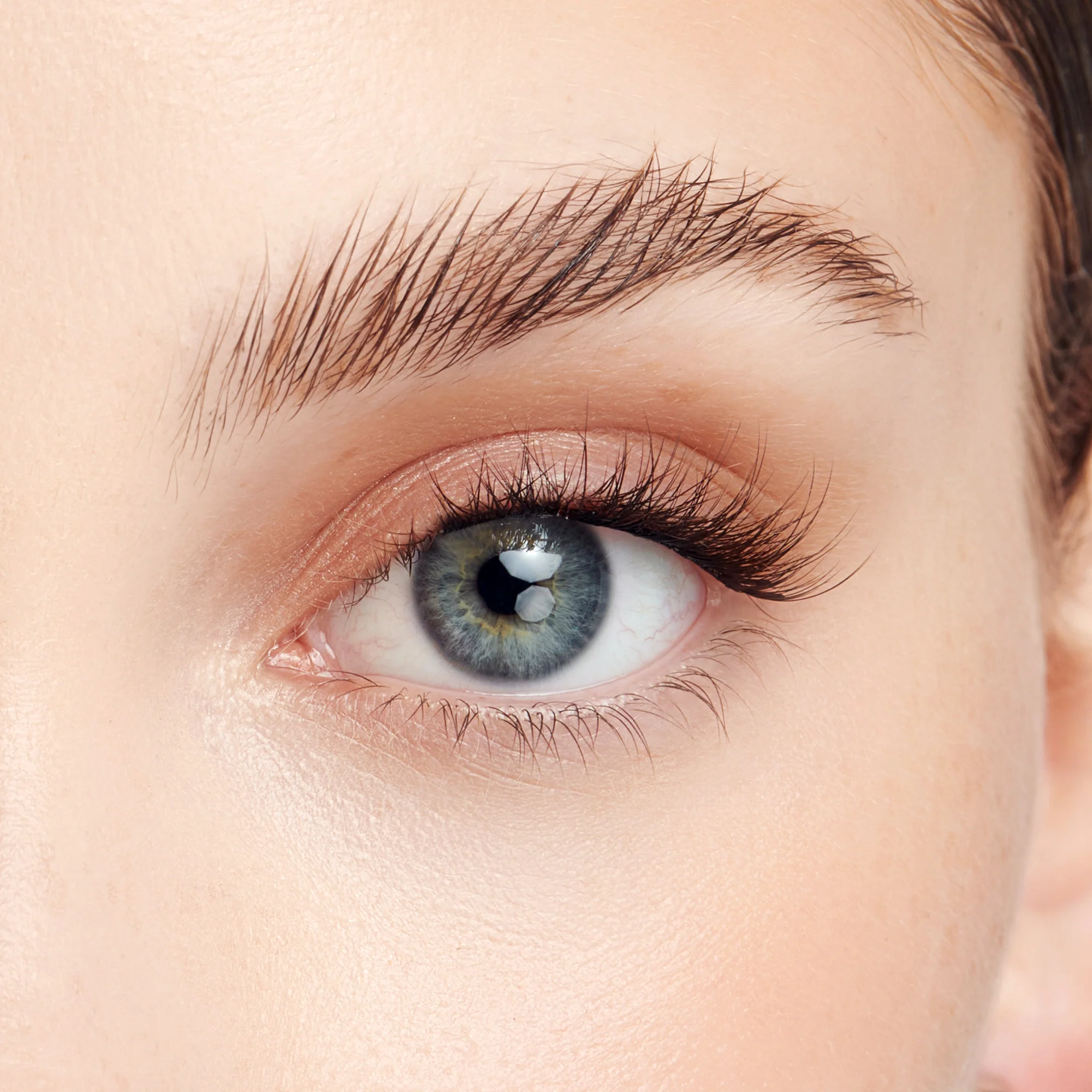imPRESS Falsies easy tab Self Adhesive Eyelashes – Classy Natural - Image 4