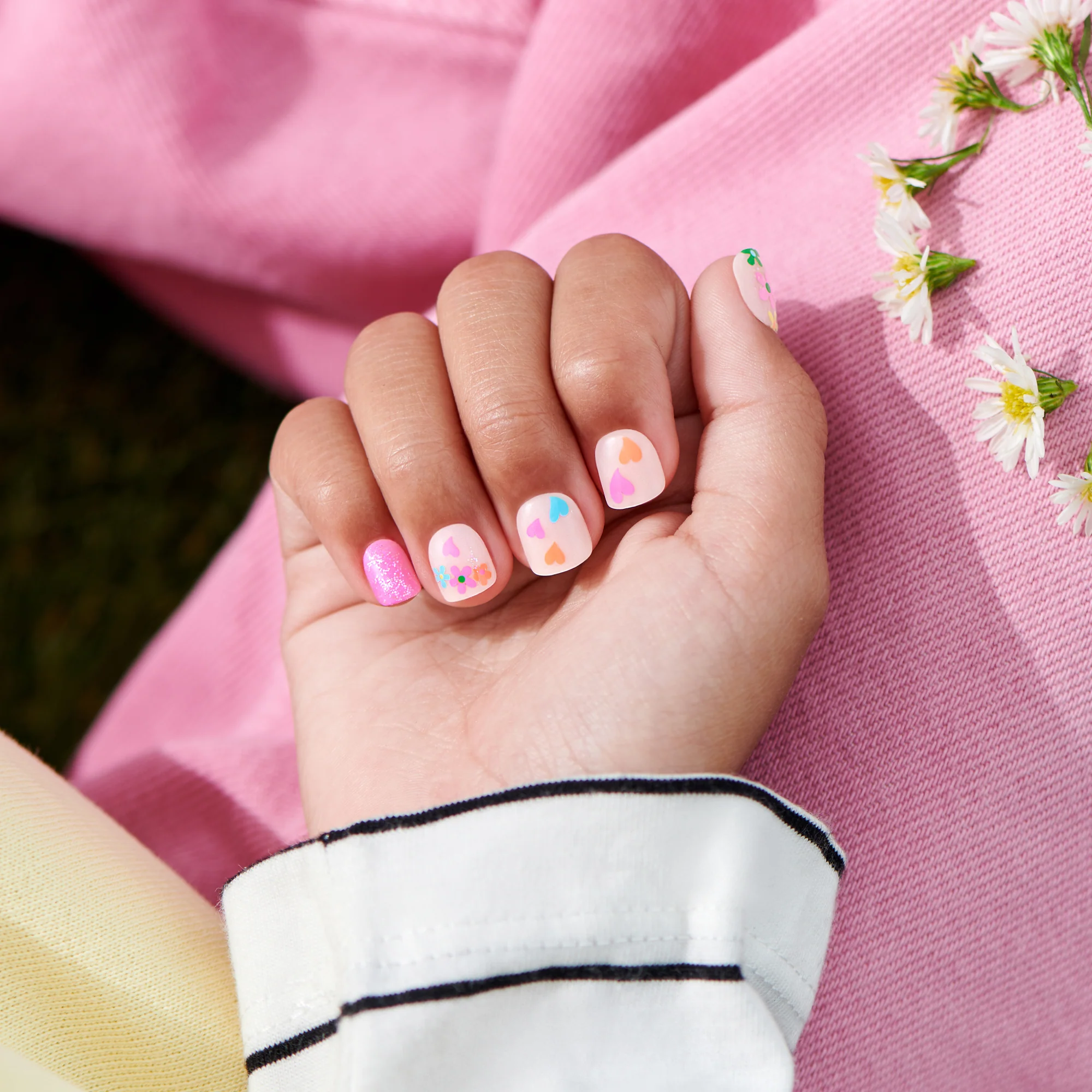 imPRESS Kids Press On Nails - Hoppy Fun - Image 2