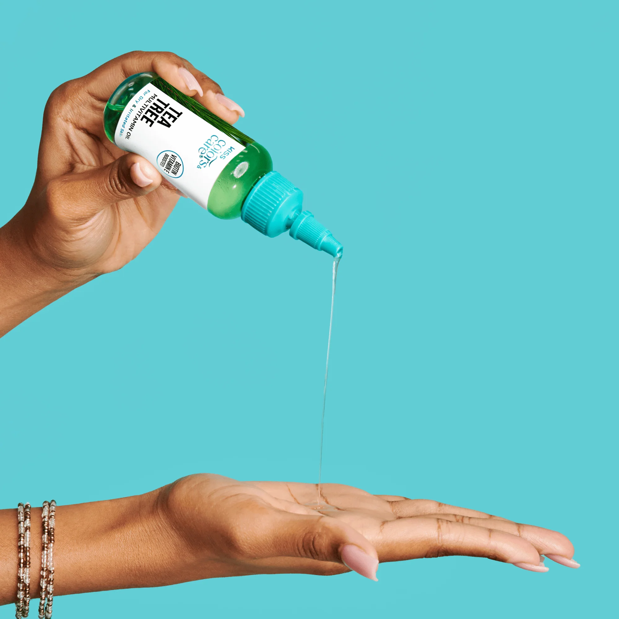 KISS Colors & Care Multivitamin Oil & Gua Sha - Tea Tree - Image 3