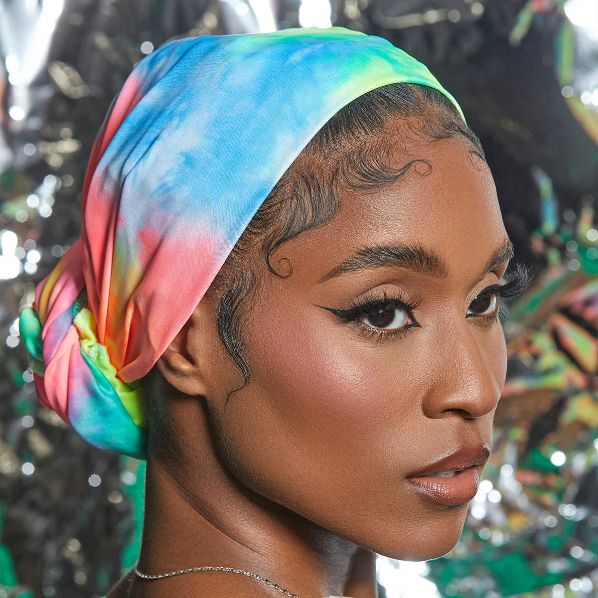 KISS Colors & Care Soft Satin Wrap Scarf - Image 3