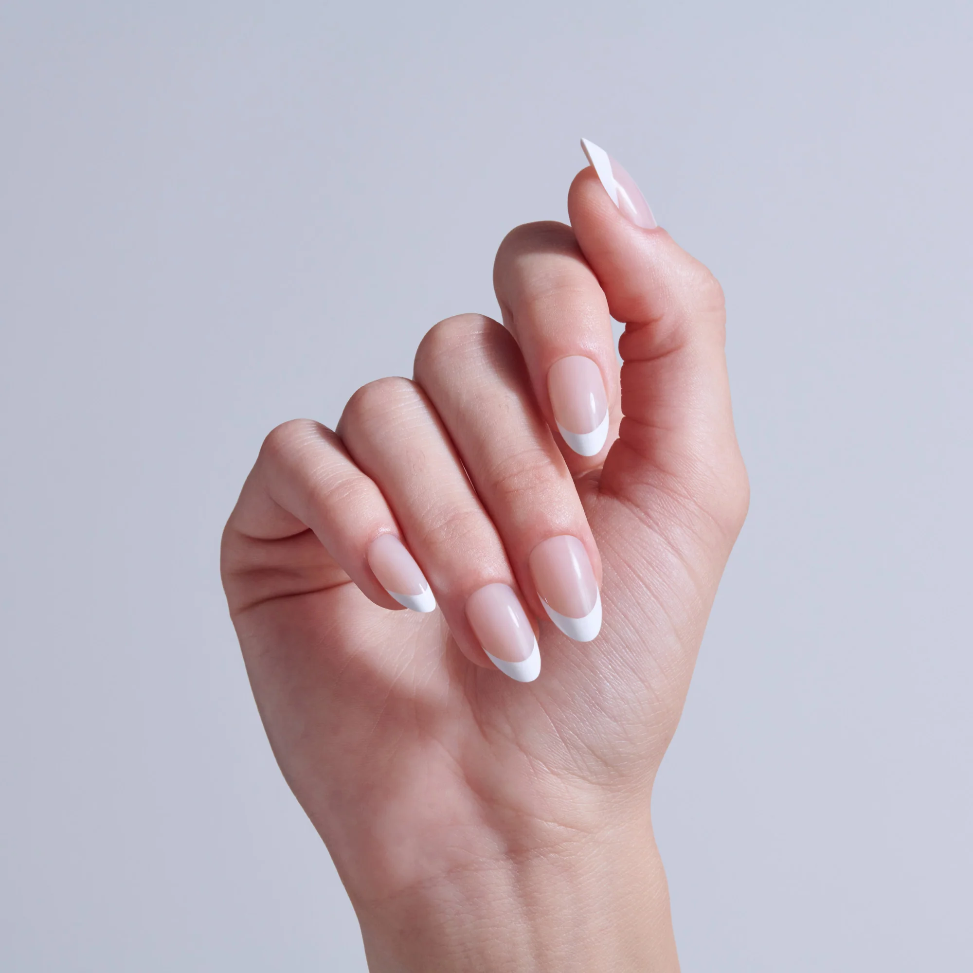 KISS CORE French Press On Glue Nails – Curiosity