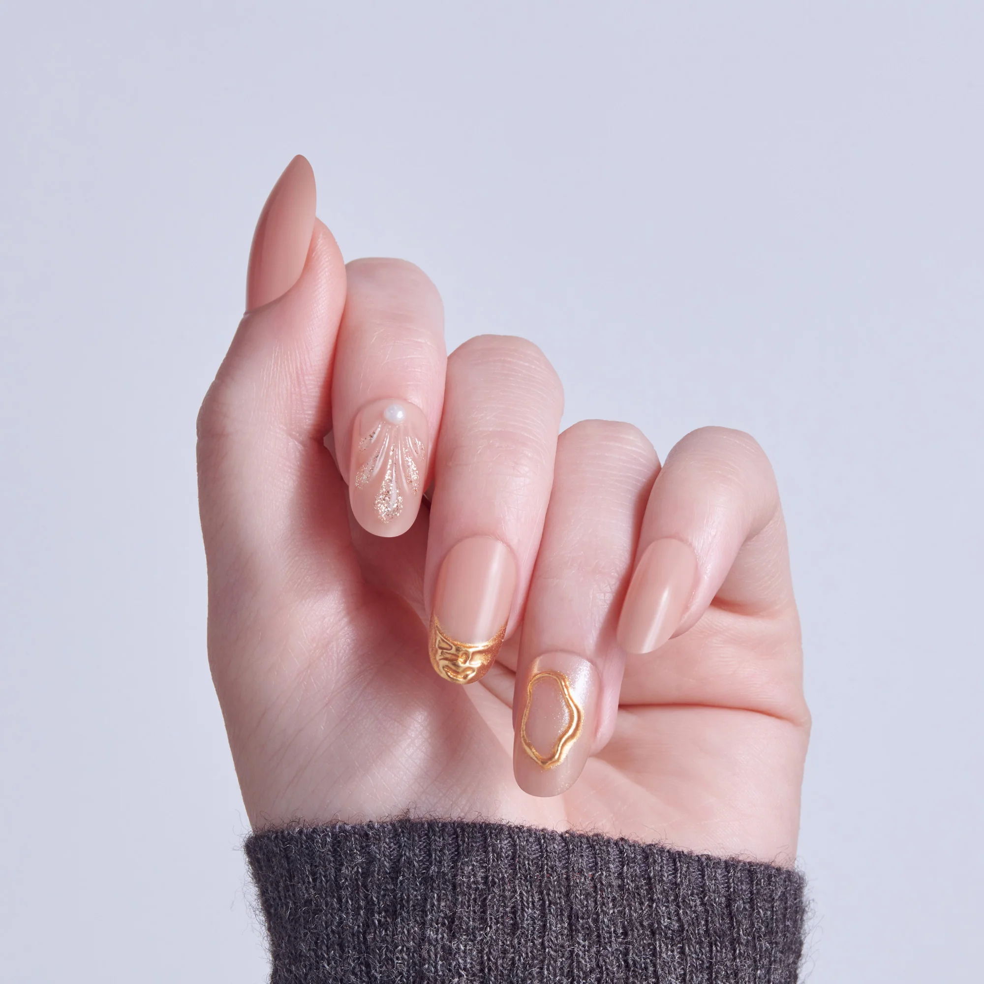 KISS GLAM 3D & Jewel Press On Glue Nails - Blossoming Love