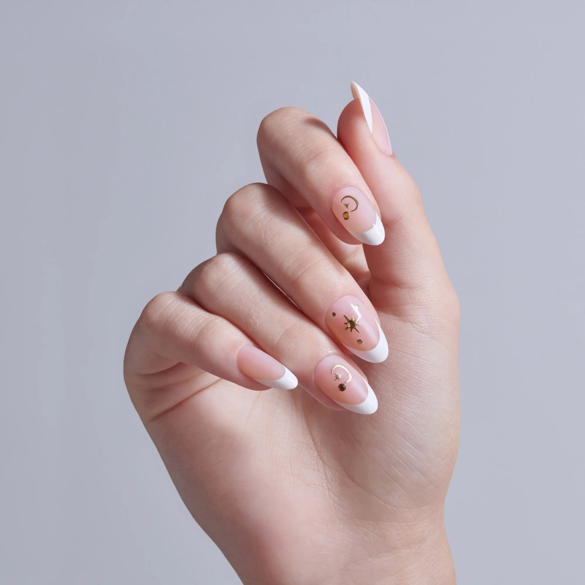 KISS GLAM 3D & Jewel Press On Glue Nails β Zephyr