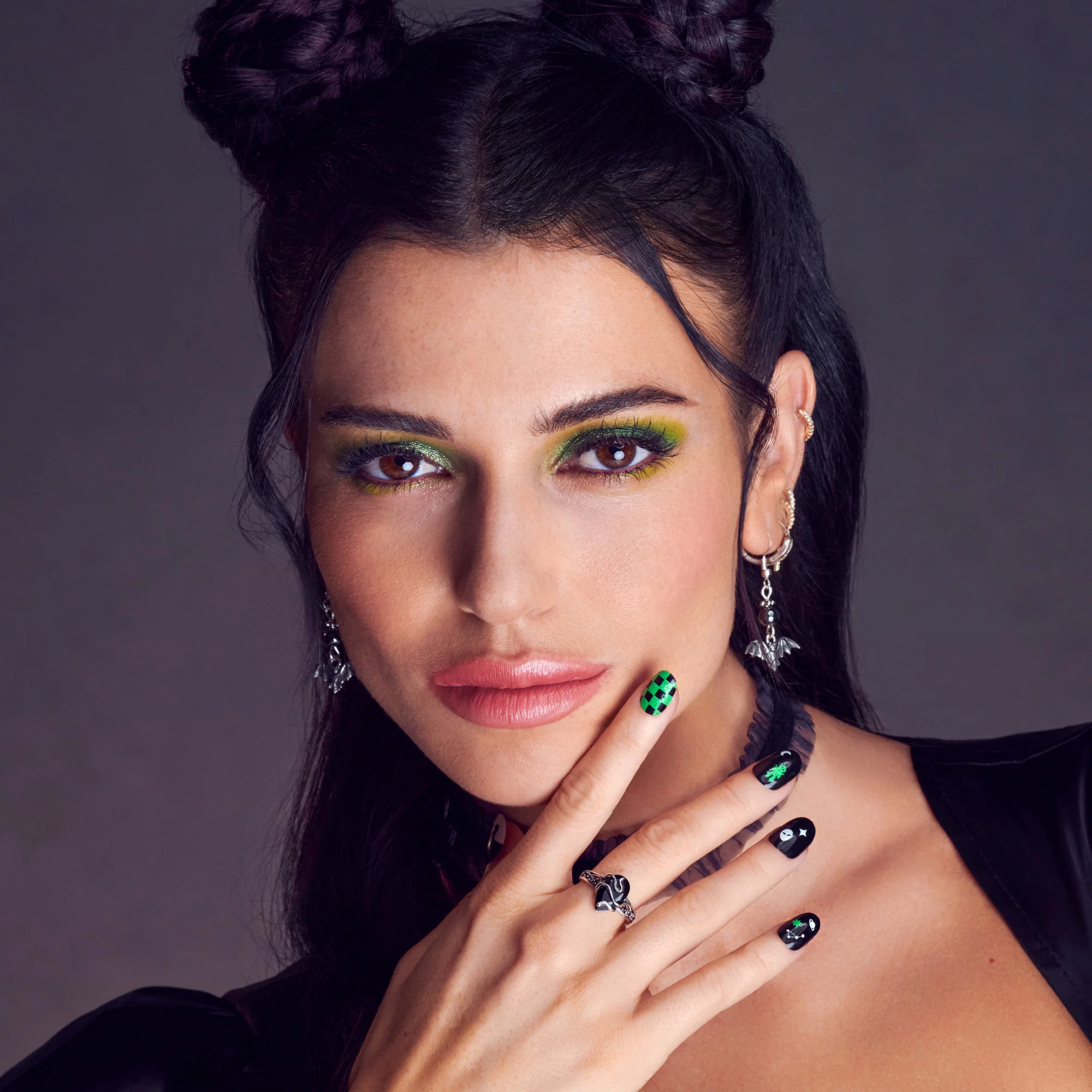 KISS Halloween 'Full Moon Fantasy' False Eyelashes, Light Volume - Midnight Masquerade - Image 2