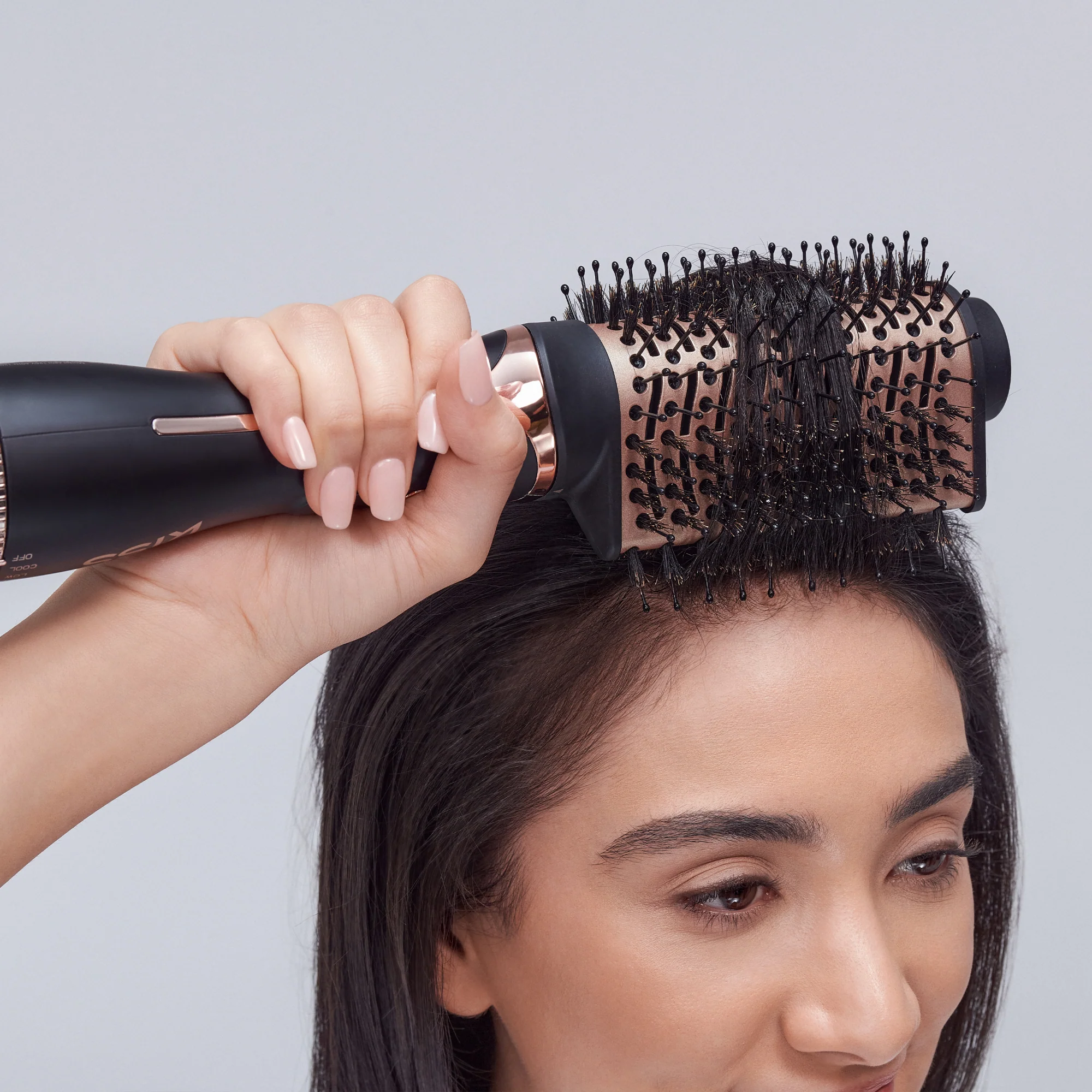 KISS Volume Boosting Air Brush - Image 3